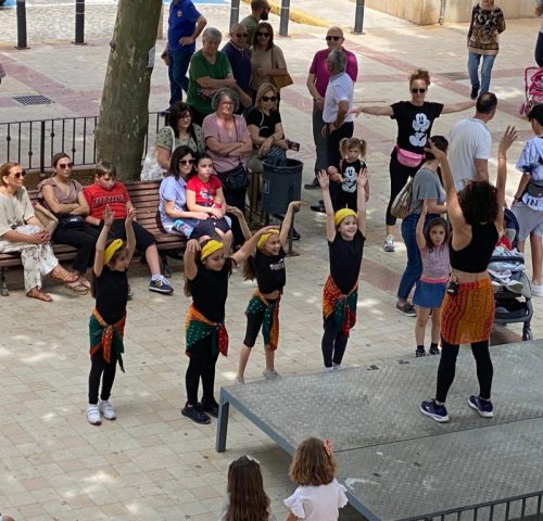 Taller danzas del mundo 2